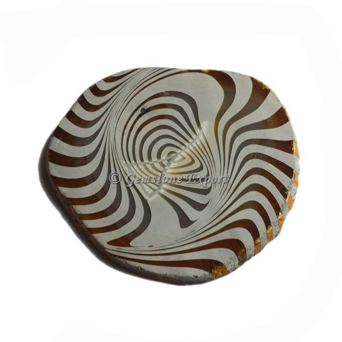 3D Engraved Design On Agate Slice