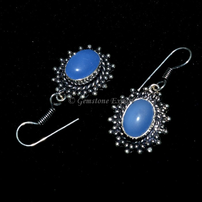 Blue Sapphire Oval Earing